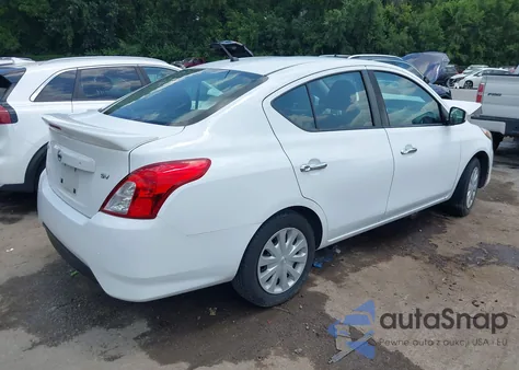 2019 Nissan Versa 1.6 Sv z USA, uszkodzony, nr VIN 3N1CN7AP1KL812595